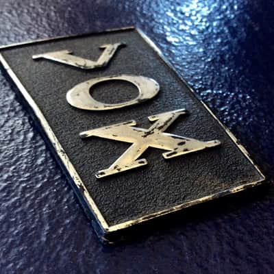 GENUINE VINTAGE VOX TRAPEZOID LOGO BADGE FROM THE 60'S - GOOD CONDITION image 3