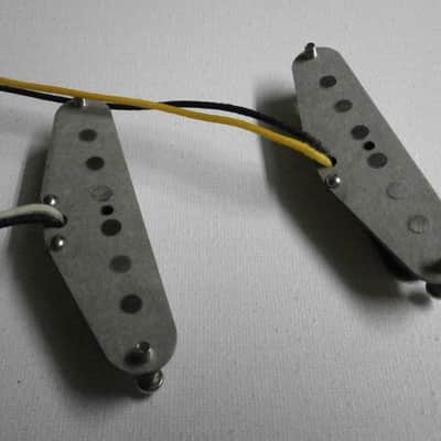Classic Mustang Guitar Pickup SET A5 Vintage Fits Fender GrayBottom HandWound by Q pickups Duo Sonic image 4