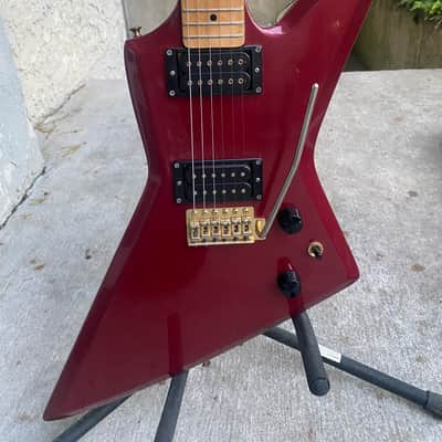 Aria II Delux Custom Explorer 1980s - Burgundy image 1