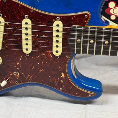 Fender USA Custom Shop '62 1962 Stratocaster Heavy Relic Guitar with COA + Case 2022 - Sapphire Blue Transparent / Rosewood fingerboard image 9