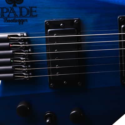 BootLegger Guitar Spade Gibson Scale 24.75 Headless Guitar With Case 2022 Blue Clear image 6