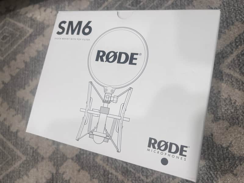 RODE SM6 Shockmount with Pop Filter