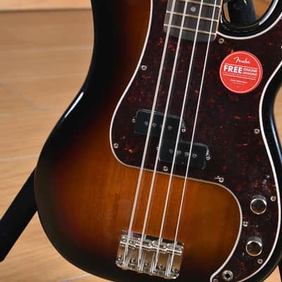 Squier (by Fender) Classic Vibe '60s Precision Bass Laurel Fingerboard 3 Tone Sunburst image 4