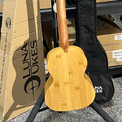 Luna UKE-BAMBOO-C Bamboo Concert Ukulele - Natural image 4
