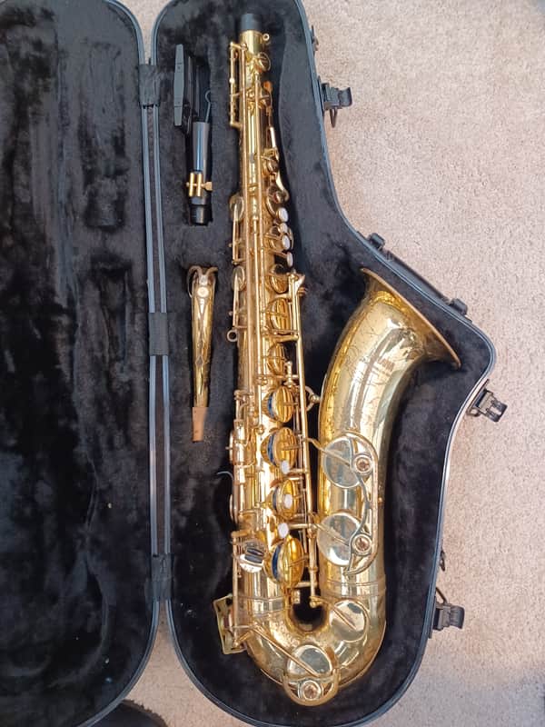 Yamaha YTS-52 Intermediate Tenor Saxophone image 1