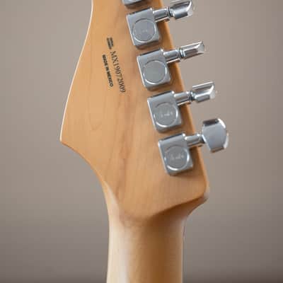 2019 Fender Player Series Stratocaster - in 3 Tone Sunburst image 14