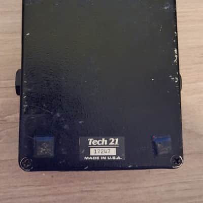 Tech 21 GT2 90s - Black image 2