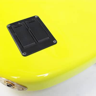 Fender MonoNeon Signature Jazz Bass V 2022 - Neon Yellow image 13