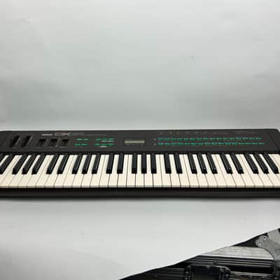 Yamaha DX21 FM Synth image 3