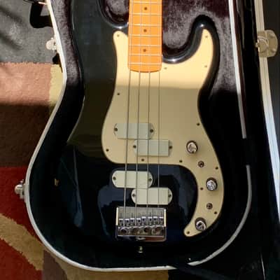 Fender Elite Precision Bass I with maple Fretboard 1983 - 1984 Black image 1