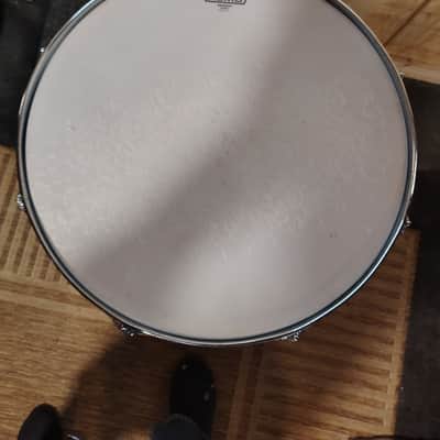 Ludwig 3 Ply With Inner Rings 18"(Diameter)x16"(Depth) Floor Tom 1970's - Black Wrap image 8