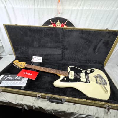 Fender 2016 Limited Edition American Special Jazzmaster Guitar with Bigsby Vibrato + Case 2016 - Olympic White / Rosewood fingerboard image 1