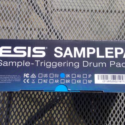 Alesis SamplePad 4 Compact 4-Pad Percussion and Sample-Triggering Instrument 2010s - Black image 2