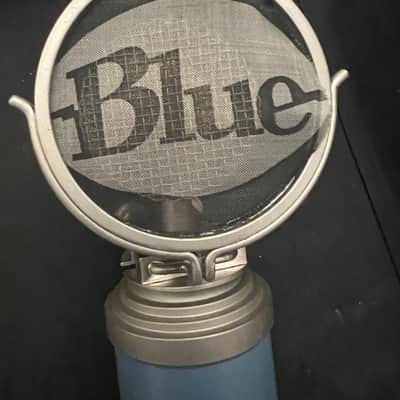 AKG BlueBird image 3