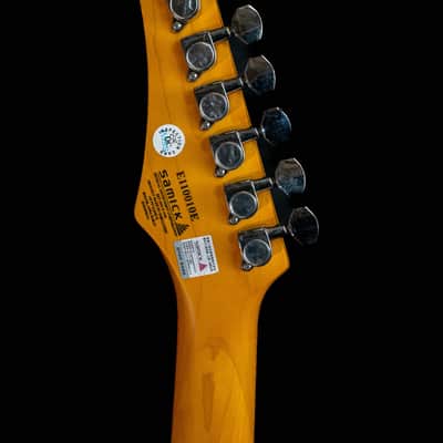 Samick SS70 Samick double cutaway red electric guitar. image 9