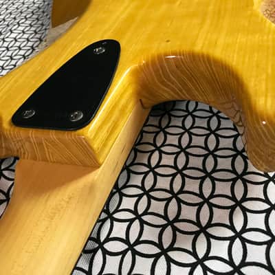 G&L 1992 USA L5000 5-String Electric Bass Guitar With Hardshell Case - Natural image 25