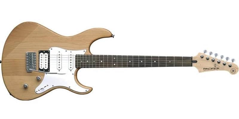 Yamaha PAC112V-YNS Pacifica with Rosewood Fretboard - Yellow