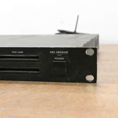 Roland U-220 RS-PCM Sound Module CG011TF image 2