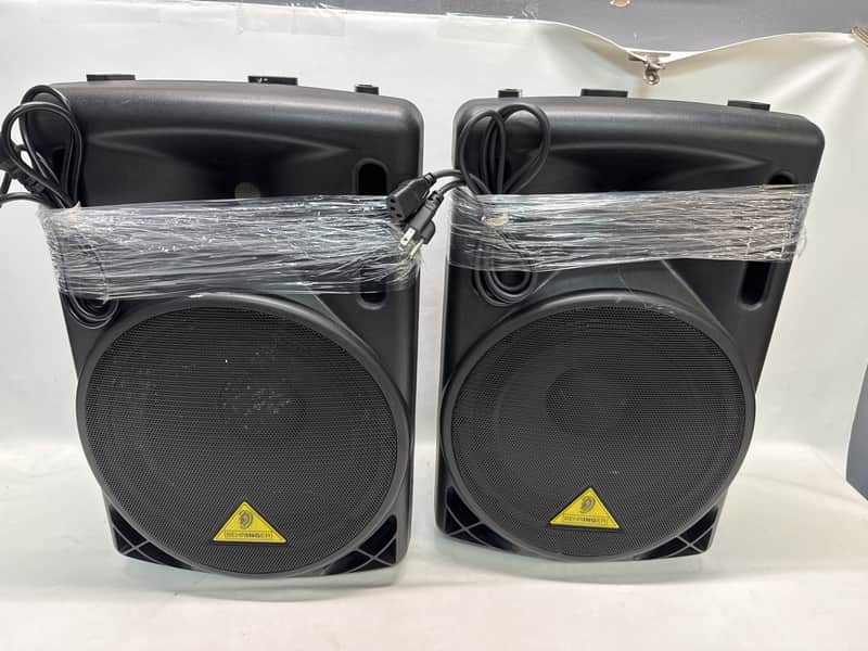 Behringer Eurolive B212A 400-Watt 2-Way 12" Powered Speaker 2000s - Black image 1