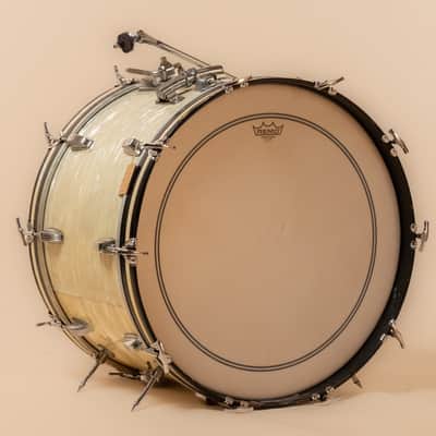1960s Ludwig Classic Bass Drum in White Marine Pearl - 14x22" image 2