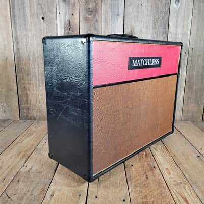 Matchless  ESD 4ohm 2x12" Guitar Amp Cabinet, Excellent 2003 - Black and Red image 3