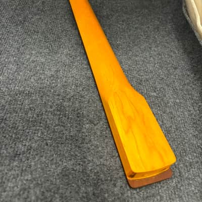 Electric bass guitar neck/T 2025020502 (21frets  ) maple/Purple core wood image 7