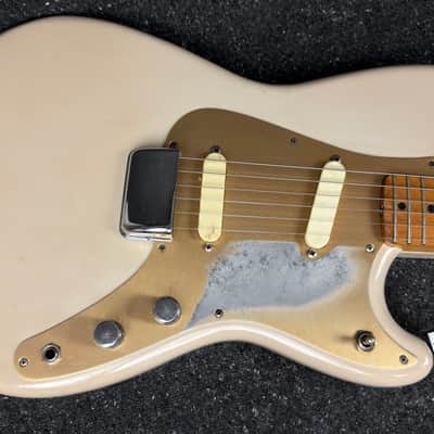 1958 Fender Duo-Sonic Desert Sand Original Vintage Finish Pickups+Pots with Case image 3