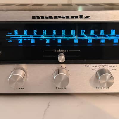 Marantz Model 2215B 15-Watt Stereo Solid-State Receiver 1973 - 1977 - Silver with Wood Case image 2