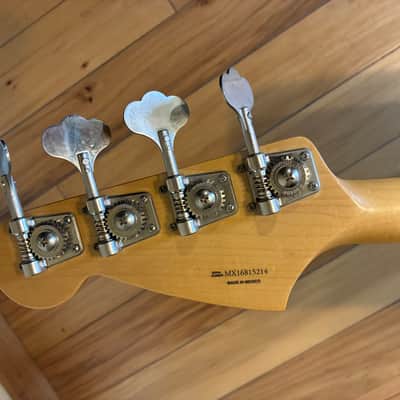 Fender Offset Series Mustang Bass PJ with Rosewood Fretboard 2016 - Sonic Blue image 11