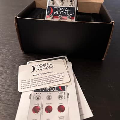 Chase Bliss Audio Tonal Recall RKM Red Knob Mod Analog Delay 2017 - 2018 - Graphic with Red Knobs image 1