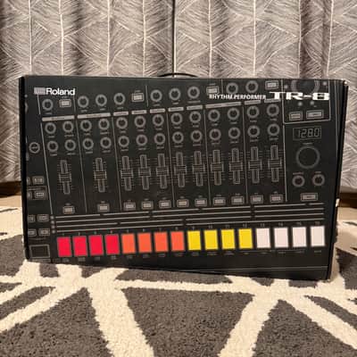 Roland AIRA TR-8 Rhythm Performer Drum Machine 2014 - Present - Black image 5