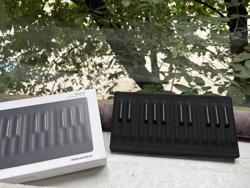 ROLI Seaboard Block 24-Key Expressive MIDI Keyboard Controller 2010s - Black image 1