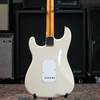 Fender Limited Edition Vintera III Late '50s Stratocaster Electric Guitar - White Blonde with Gig Bag image 7