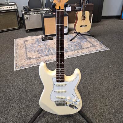 Squier Late-80s 'E Series' Stratocaster Made in Korea image 2