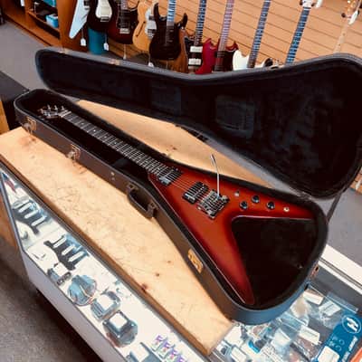 Immagine Gibson Flying V 1 1984 Electric Guitar w/Original Case - 2