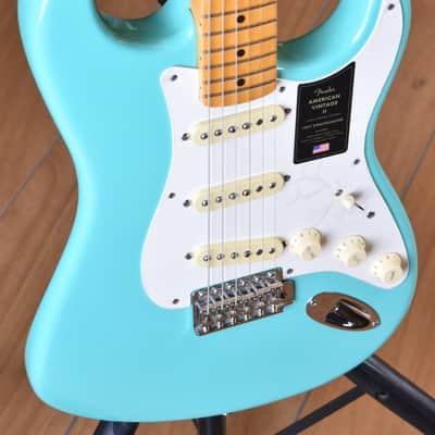 Fender American Vintage II 1957 Stratocaster Sea Foam Green image 4