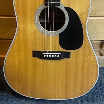 Martin D-28 1981 Natural With original Hardshell case image 19