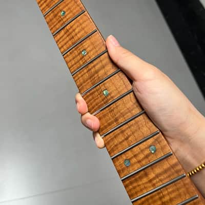Bone nut Suhr Round-head stainless steel Roasted flame Maple Electric Guitar Neck 22 frets hole 10mm 12in image 2