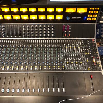 API 1608 + Sterling Modular Stand + Patch (Warranty) image 2