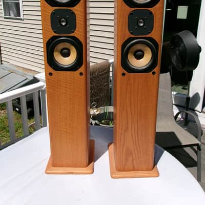 Pickup Mass - Vintage Focal Tower Speakers w Custom Solid Oak Cabintets France image 3
