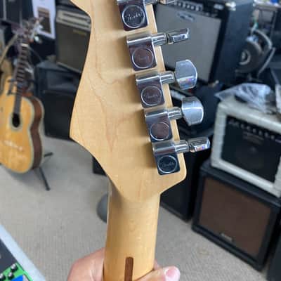 Fender Stratocaster 2000s - Sunburst image 4