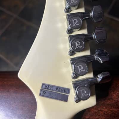 B.C. Rich Warlock 1985 - Cream White image 8
