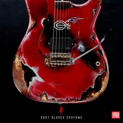 Squier ST-331 Stratocaster Red / Black Made in Japan Heavy Aged Relic image 9