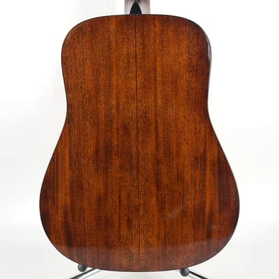 2021 Martin D-18 – Natural image 8