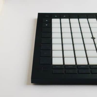 Novation Launchpad Pro MKIII Pad Controller image 3