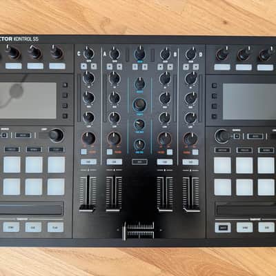 Native Instruments Traktor Kontrol S5 - Black image 7
