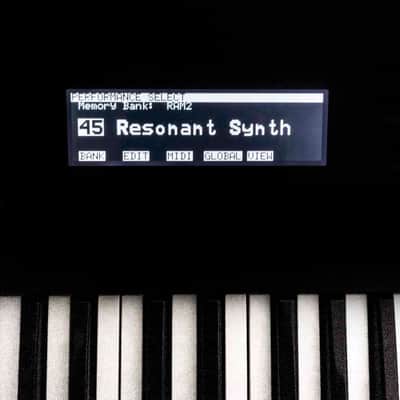 Korg i2 i3 new LCD Display black with cable