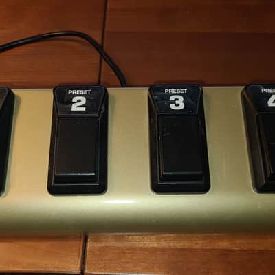 Behringer FS114 Footswitch Gold image 1