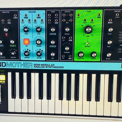 Moog Grandmother 2026 - Black image 1