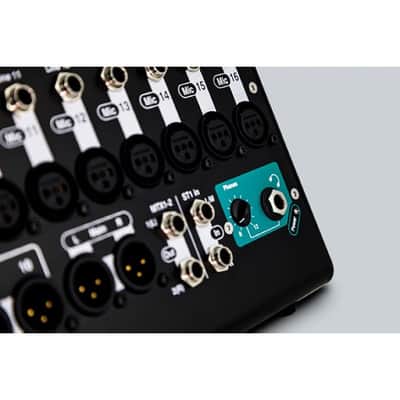 Allen & Heath Qu-SB Portable 18-In/14-Out Digital Mixer image 4